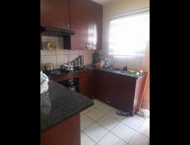 2 BEDROOM TOWNHOUSE FOR SALE IN TERENURE